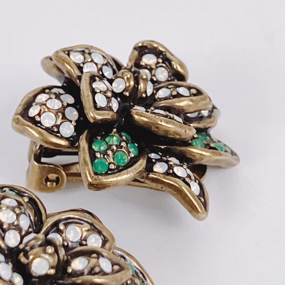 Vintage Signed Heidi Daus Gold Tone Green Crystal Floral Clip-On Earrings - Picture 6 of 10